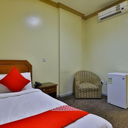 Aparthotel قصر الحمراء فرع الاسواق Ar Riyad Esterno foto