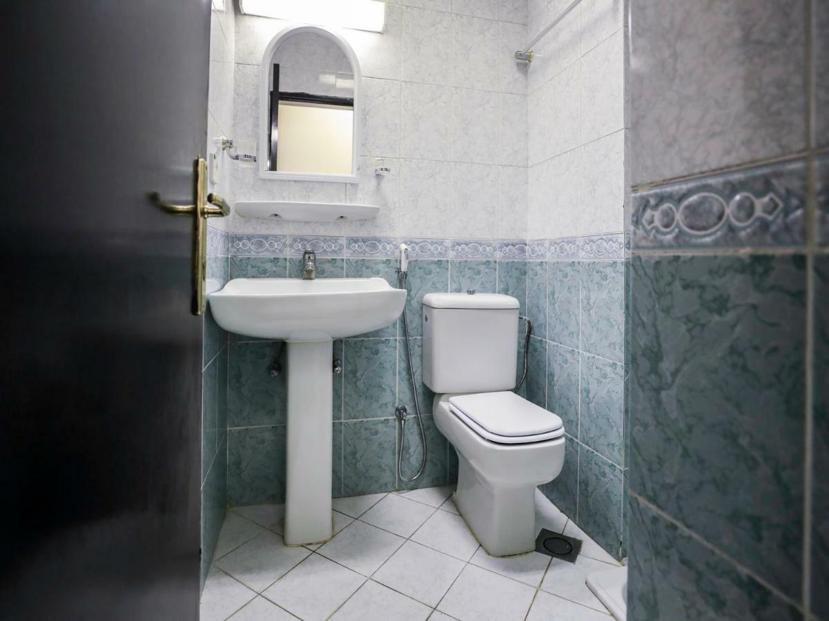Aparthotel قصر الحمراء فرع الاسواق Ar Riyad Esterno foto