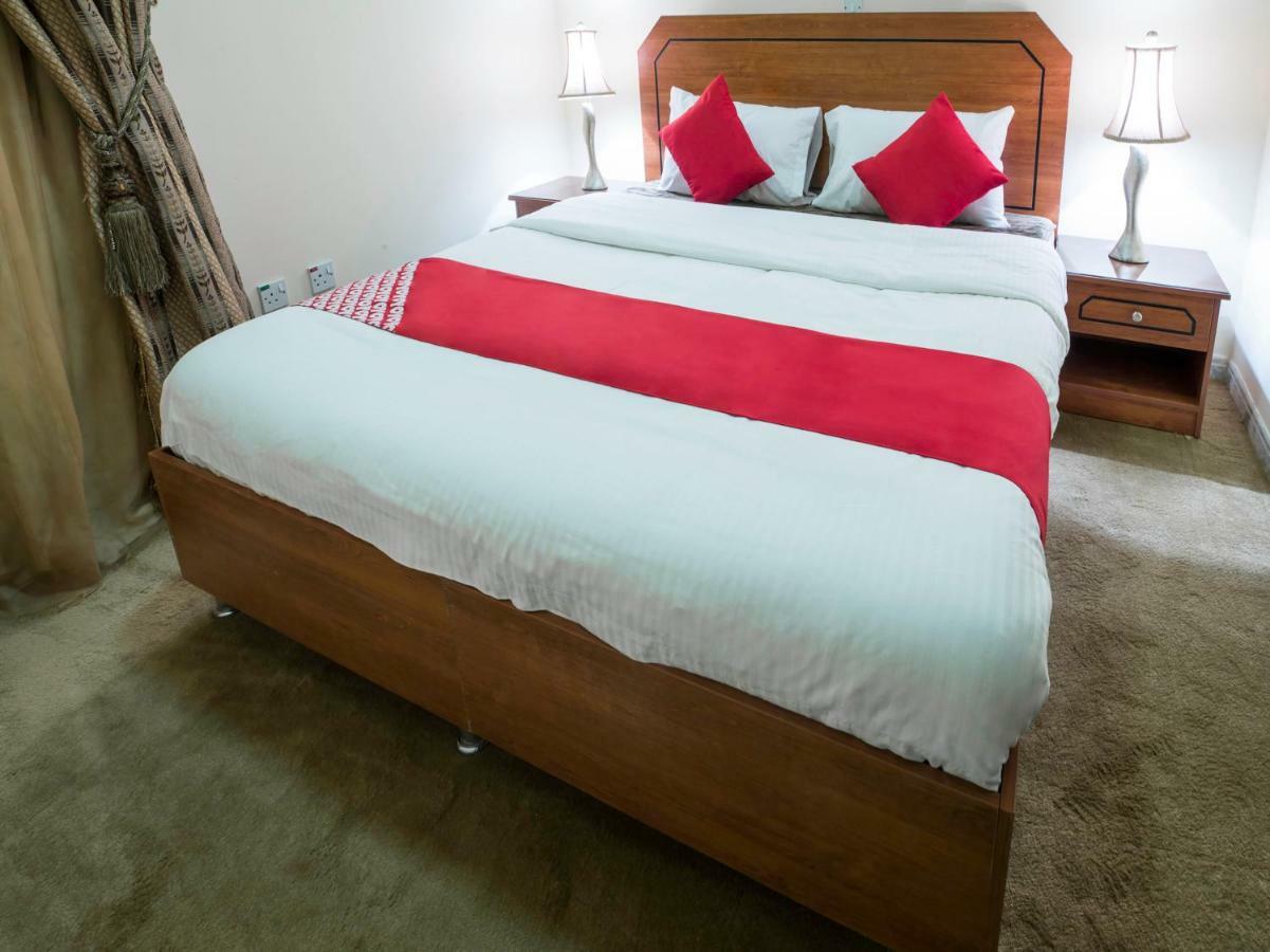 Aparthotel قصر الحمراء فرع الاسواق Ar Riyad Esterno foto