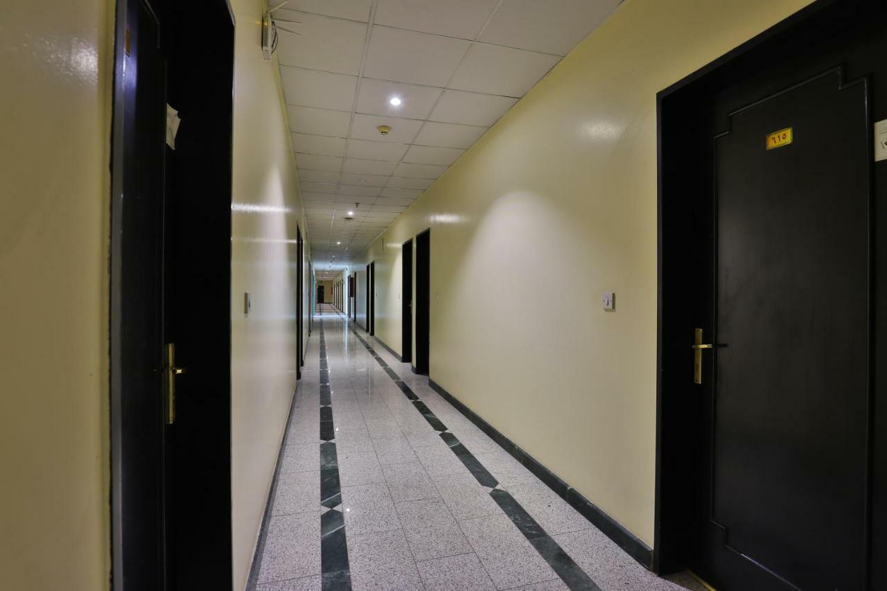 Aparthotel قصر الحمراء فرع الاسواق Ar Riyad Esterno foto